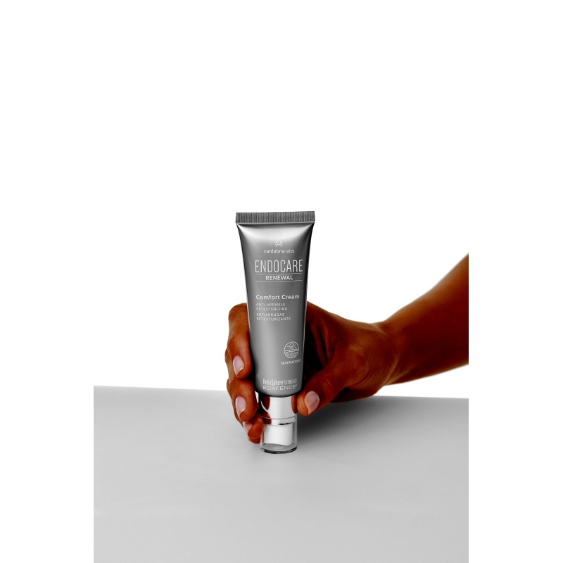 Cantabria-Labs-7-6-2371669-scaled-Comfort Cream-beauty by maris.jpg