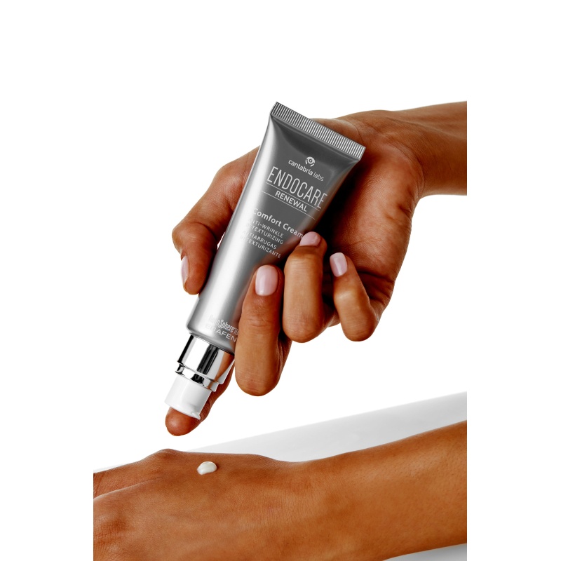 Cantabria-Labs-7-6-2371698-scaled-Comfort Cream-beauty by maris.jpg